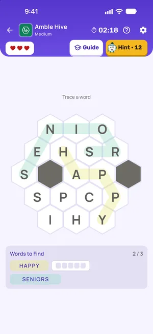Amble Hive: tracing words on a hexagonal board